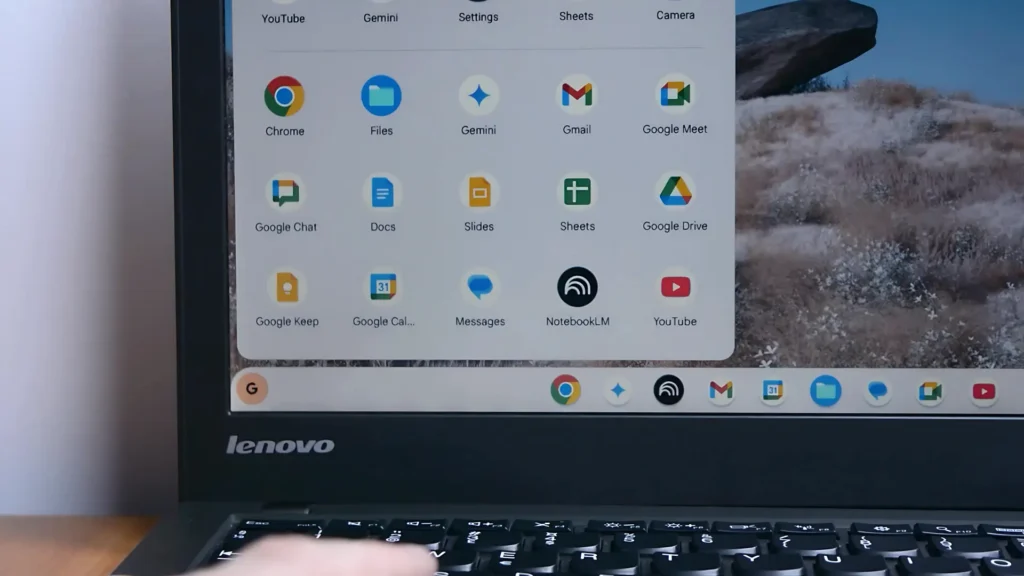 ChromeOS Flex running on an old Lenovo laptop