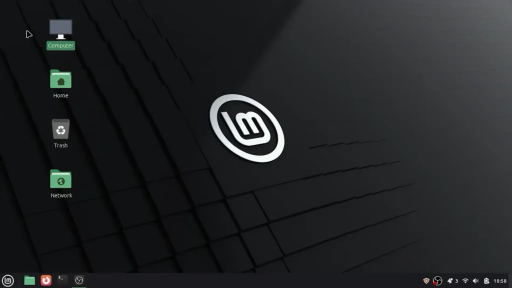 Clean Linux Mint desktop environment
