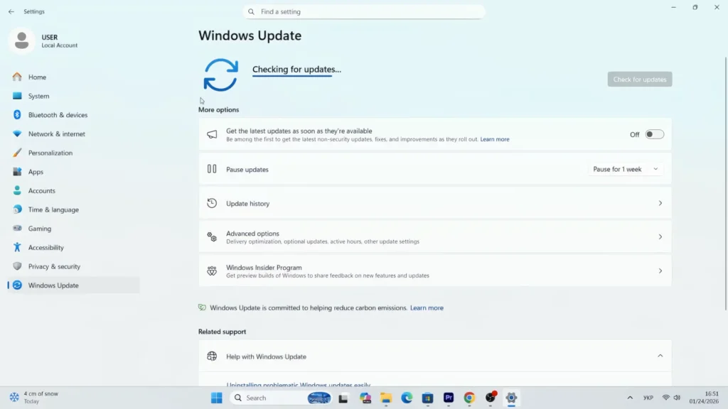 Windows 11 checking for system updates on an older PC