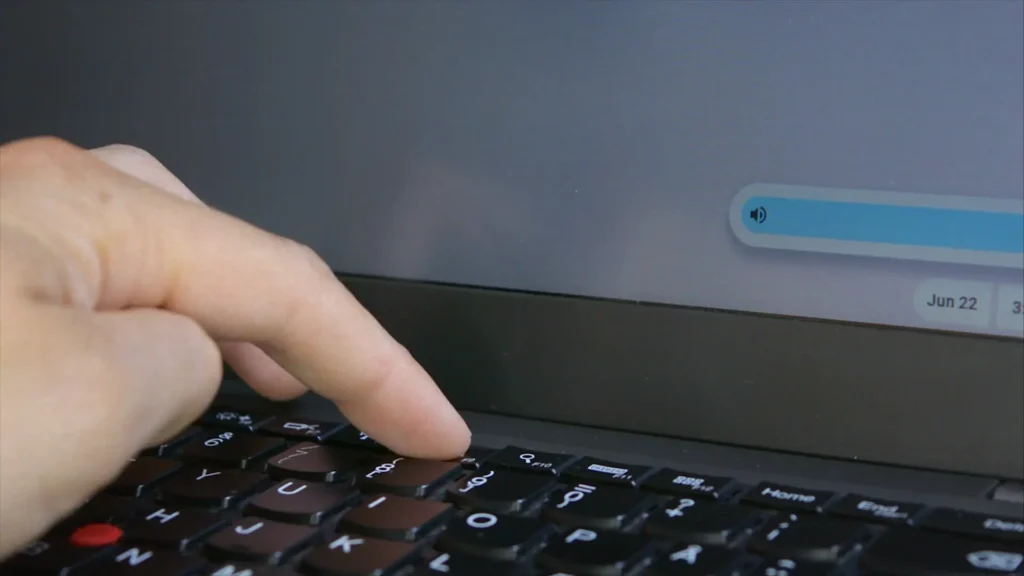 Testing function keys and volume controls in FydeOS